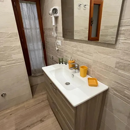 Ottaviano Apartment *